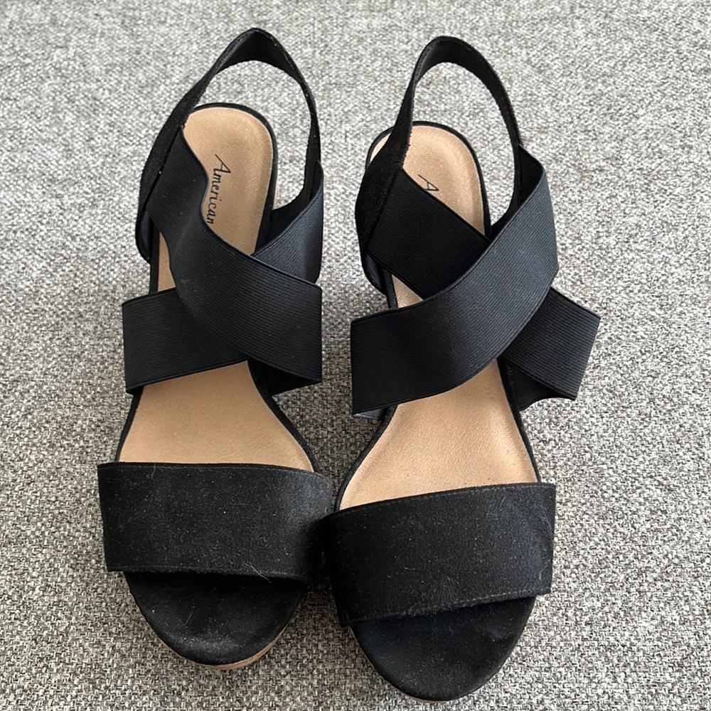 American Eagle Strappy Wedges